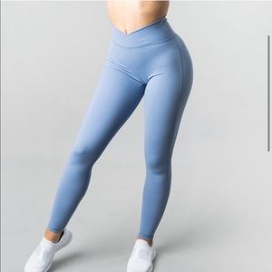 Alphalete Surface Path Leggings in Stone Blue